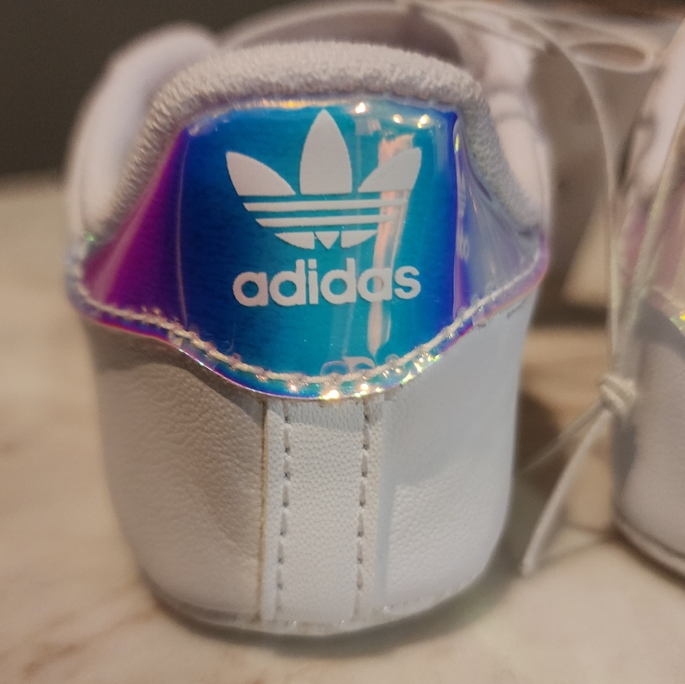 Adidas Superstar Crib Pre Walker baby girl shoes in white Iridescent - Picture 6 of 12